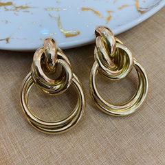 Brinco argolas grandes dourado