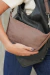 CARTERA BANDIDA MARRÓN - Ruggeri Bags
