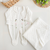 Saída maternidade tricot branca/ 3 peças - Abelha - comprar online