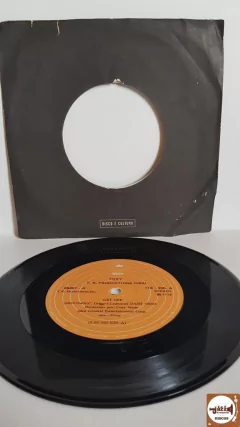 Foxy - Get Off / Goin' Back To You na internet