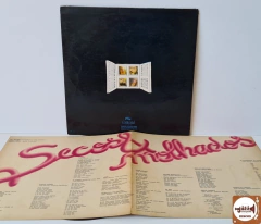 Secos & Molhados - Secos & Molhados (c/ encarte) - comprar online