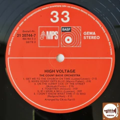 The Count Basie Orchestra - High Voltage (Imp. Alemanha / Capa dupla) - Jazz e Companhia Discos