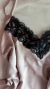 Musculosa lencera Victoria con bandó en internet
