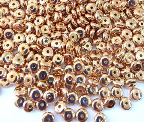 Pérola Entremeio 08mm Dourado Furo Passante 50 peças ref.1819