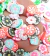 Granulado Flor Multicolorida para Laços 300 peças Ref.0571 - comprar online