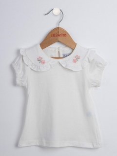REMERA CON CUELLO BORDADO (8144CR)