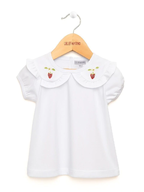 REMERA CUELLO BORDADO FRUTILLA