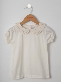 REMERA JERSEY CUELLO BRODERIE (8085CR)