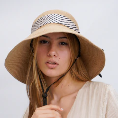 CAPELINA CONNIE RAFIA - loja online