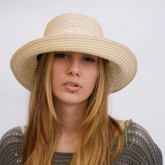 Capelina Monet