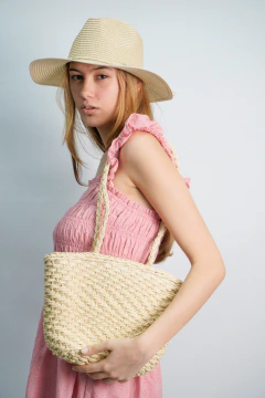 Imagen de CARTERA CORAL SIMIL RAFIA