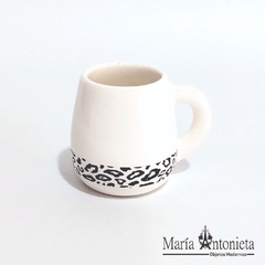 Mate Con y Sin Oro en Asa - Diseños Varios (5 x 9 x 7 Cm) - (Valor por Unidad)