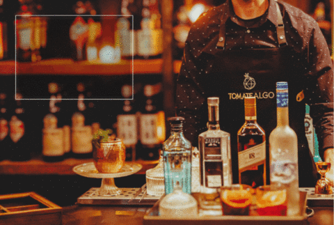 Banner de Tomate Algo® Cocktail Market - Tienda Online de Bebidas a Domicilio.