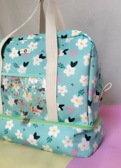 Combo- China y Mary on internet