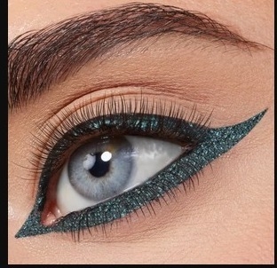 Imagen de Colourpop Twilight Graphic Ink Liner (Special and Limited Edition)
