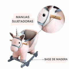 Mecedor con ruedas respaldo cinturón y sonido - unicornio