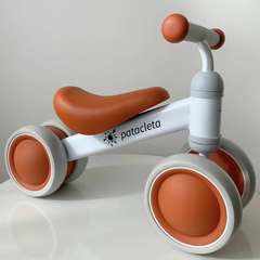 Patacleta blanca (12 meses) - comprar online