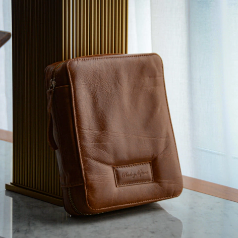 Cartuchera de cuero para viaje Línea Prado y Neptuno