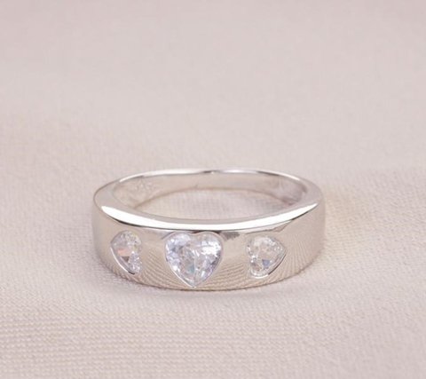 Anel corações glow