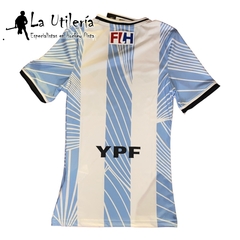 Camiseta Under Armour Leones Authentic Home - comprar online