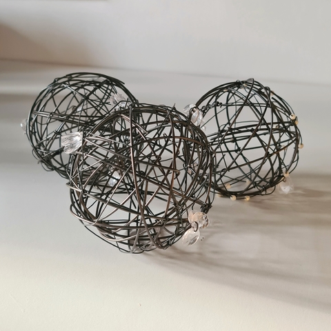 Bolas de Alambre y caireles