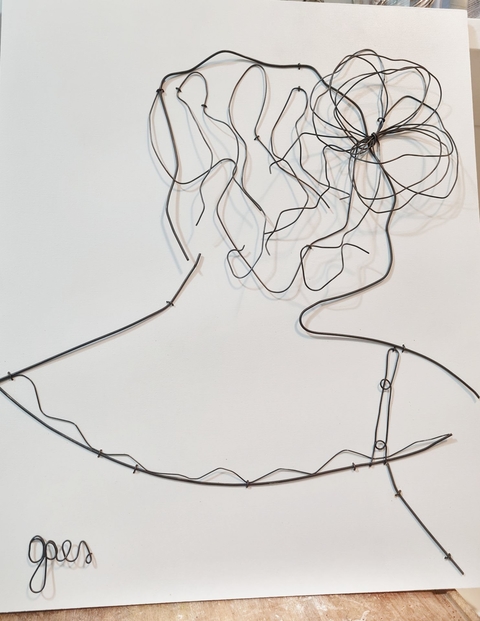 Lamina Mujer de perfil Libre