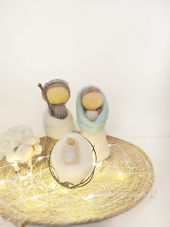 Pesebre: Sagrada Familia + Luces - comprar online