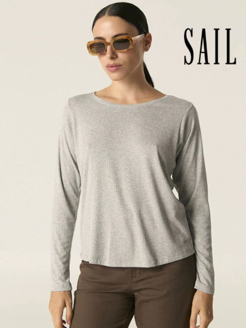 REMERA BRUNA (372206)