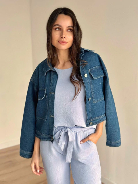 CAMPERA DENIM CON BOLSILLOS CUADRA (4860011)