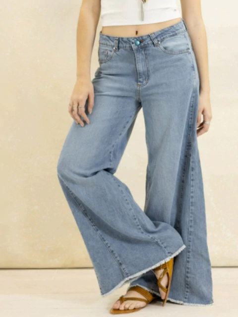 JEAN WEEKEND WIDE LEG CON RECORTES (V26JEA019)
