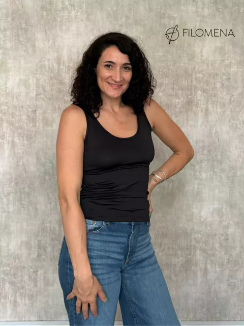 REMERA SIN MANGAS (V25REA071)