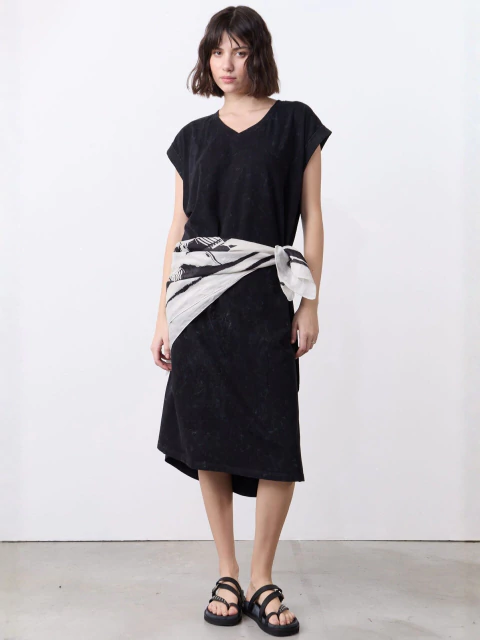 VESTIDO ESCOTE V (78929)