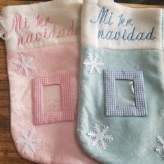 DECORACIÓN - BOTAS NAVIDAD TELA - MI 1er NAVIDAD CON PORTARETRATO - CELESTE Y ROSAw