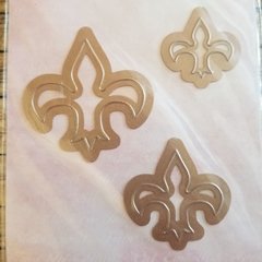 DIE /TROQUEL - FLOR DE LIS - SPELLBINDERS - MEDIA MIXAGE (x 3 un ) - comprar online