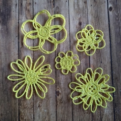 DIE / TROQUEL - SET FLOR HILO CON HOJAS LABRADAS - 9 PZAS en internet