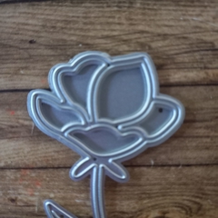 DIE /TROQUEL - ROSA CON TALLO - PARA 3D en internet