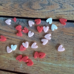 RODAJAS DE MINI CORAZONES DE GOMA - SHACKERS -( X 50 Unid.)