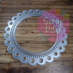 DIE / TROQUEL -BLONDA ENORME MOD 2 CON BORDE DE CIRCULO - Scrap Pilar
