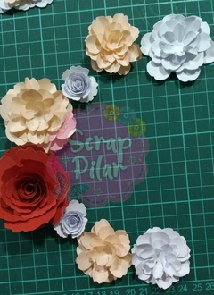 DIE / TROQUEL - SET DE FLORES DE 5 PETALOS y CENTROS - - comprar online
