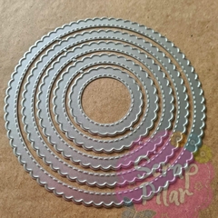 DIE / TROQUEL - SET CIRCULO CON BORDE ONDULADO X 5 TAMAÑOS DIF.-