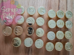 SET DE SELLOS PARA LACRE -ABECEDARIO DE SELLOS DE LACRE DE BRONCE CON MANGO DE MADERA - 27 PZAS - RECOLLECTIONS