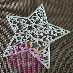 DIE / TROQUEL - ESTRELLA LABRADA - CON ESTRELLITAS CHICAS CALADAS