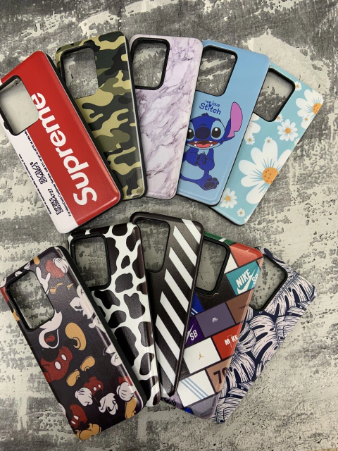 Case Rigida Importada con Diseño