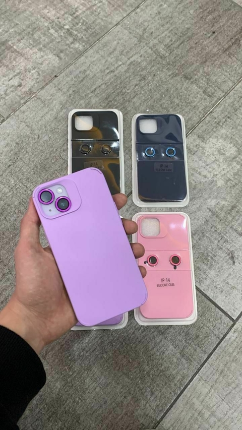 Case Silicone con Protector de Cámara - comprar online