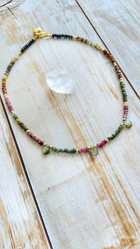Collar mix de turmalinas & labradorita de la India gold