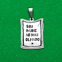 Pingente Bandeira Sou Imune ao Mau Olhado - comprar online
