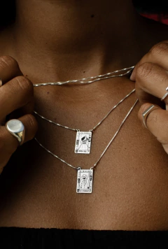 (SOB ENCOMENDA - LEIA A DESCRIÇÃO) Escapulário Salve a Malandragem | Coleção FÉ NA RUA na internet