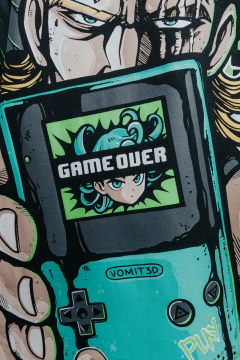Camiseta Play Game - Vomit3d