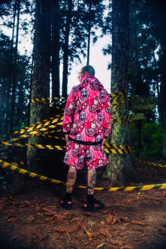 Blusa Clown Blood na internet