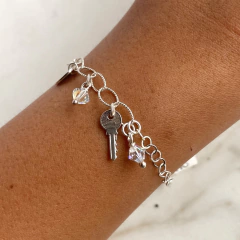 pulsera multidijes y cristales (cod p153)